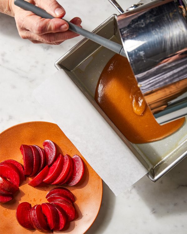 Plum Cake Caramel Sauce Preparation