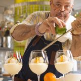 andrew-zimmern-bizarre-food-travels-v