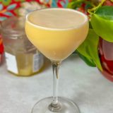 Make surprisingly elegant cocktails with almost empty jam jars